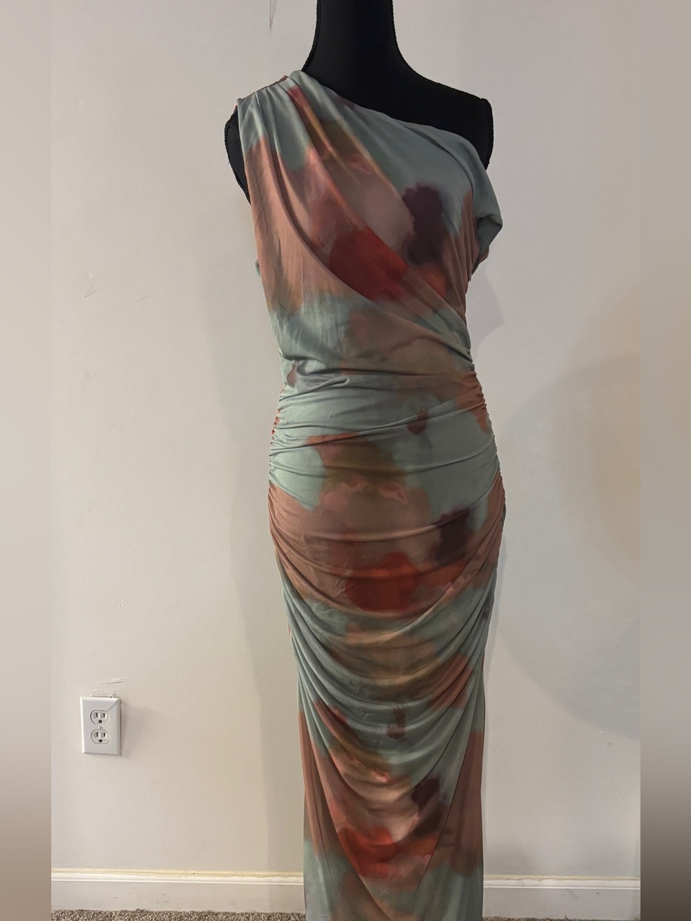 NWT Fashion Nova One-Shoulder Draped Maxi Dress Size L
